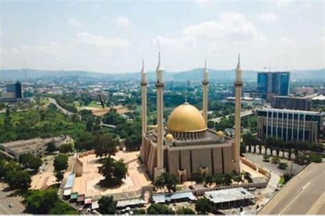 Il Centenario Cenotafio: Un Monumento Storico e un Luogo di Riflessione nel Cuore di Abuja!