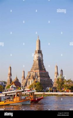 Wat Arun! Un tempio scintillante lungo il fiume Chao Phraya di Bangkok!